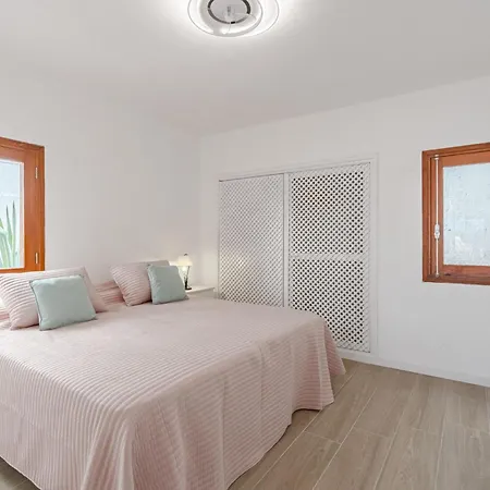 Terraza De Gigantes By Interhome אקנטילדו דה לוס גיגנטס